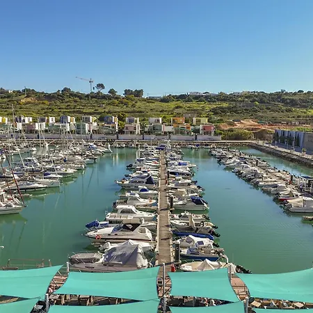 Marina Breeze With Pool - 900m From The Daire *