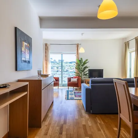 Appartement Marina Breeze With Pool - 900m From The Albufeira