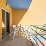 Marina Breeze With Pool - 900m From The Albufeira