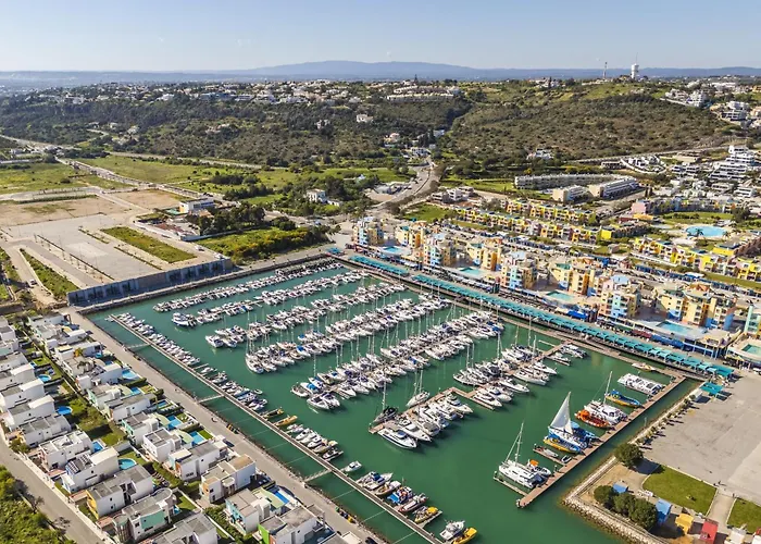 Apartament Marina Breeze With Pool - 900m From The *