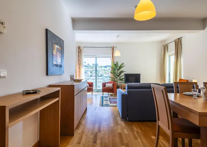 Apartament Marina Breeze With Pool - 900m From The Albufeira